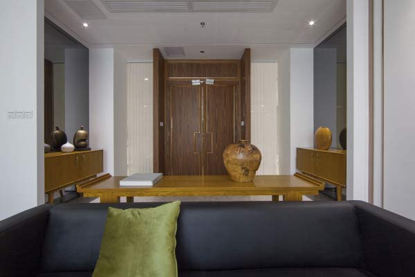 光影交錯(cuò)，虛與實(shí)的對話，化有形與無形之間