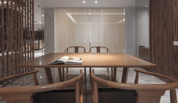 簡潔、雅致、舒服