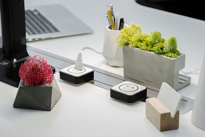 智慧辦公室辦公桌細(xì)節(jié)裝修設(shè)計效果圖