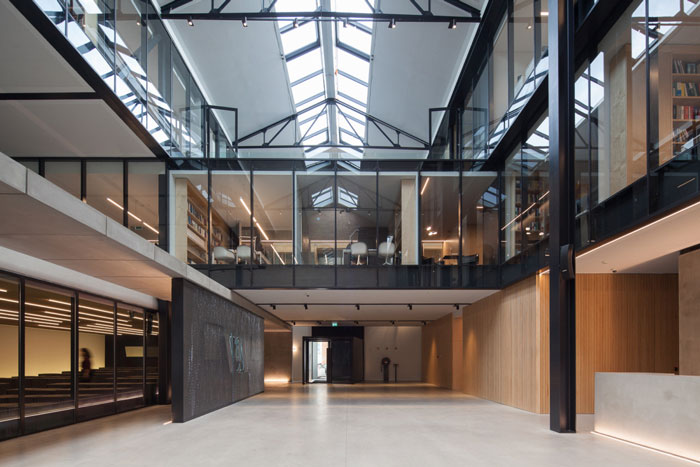 舊倉庫辦公室前臺(tái)大廳改造裝修設(shè)計(jì)效果圖