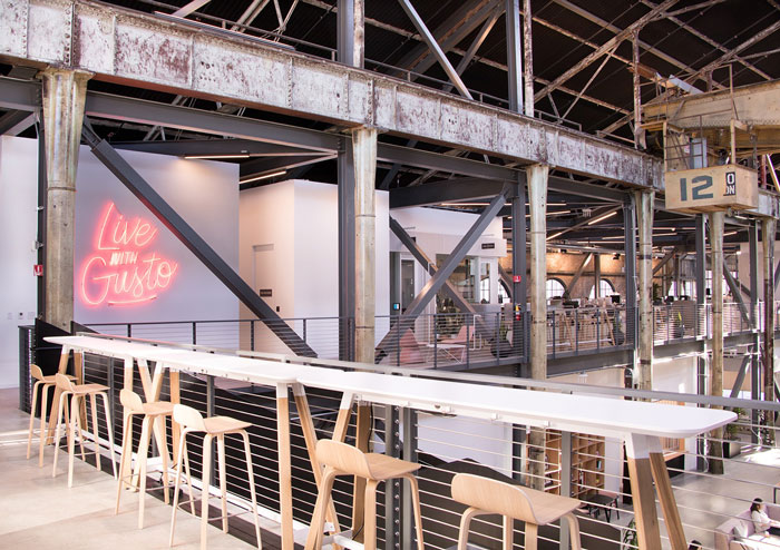 工廠辦公樓二樓吧臺裝修設(shè)計效果圖