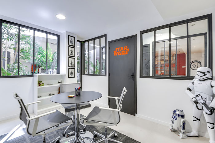 兩層550平方辦公室討論室裝修設計效果圖