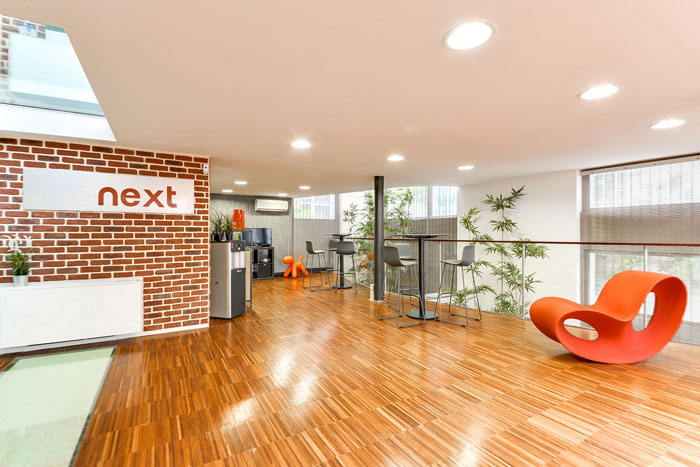 兩層550平方辦公室茶水間裝修設計效果圖