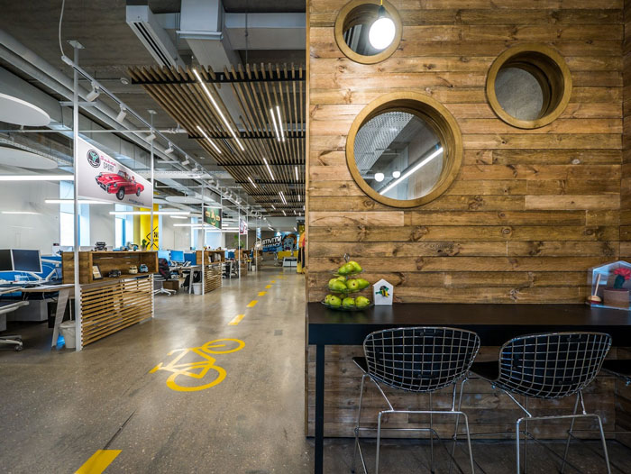 軟件公司辦公室辦公區(qū)裝修設計實景圖