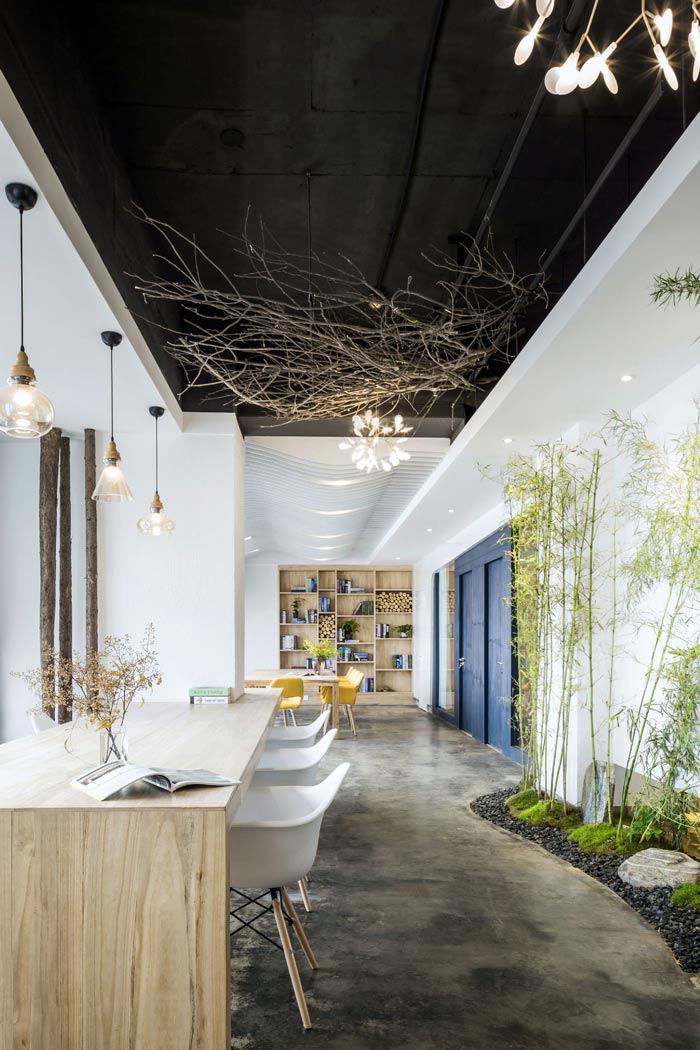 環(huán)保辦公室左側(cè)辦公區(qū)裝修設(shè)計效果圖