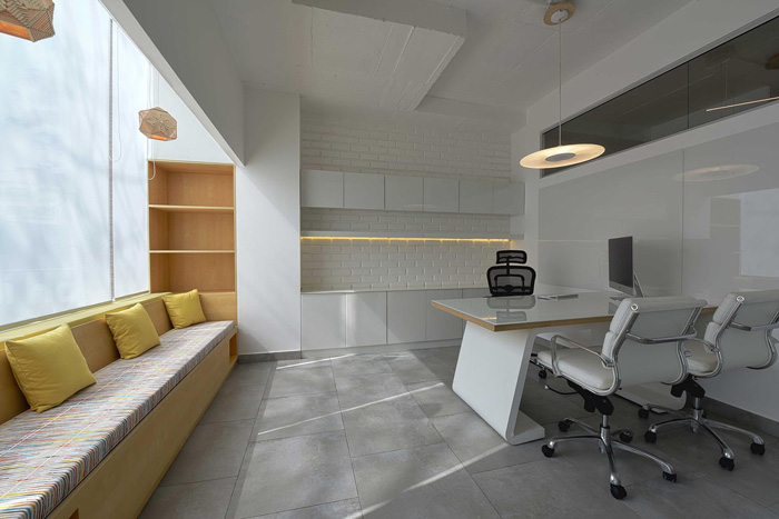 廠房總經理辦公室裝修效果圖