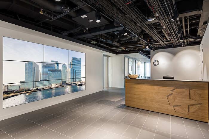 房地產(chǎn)辦公室前臺裝修設計效果圖
