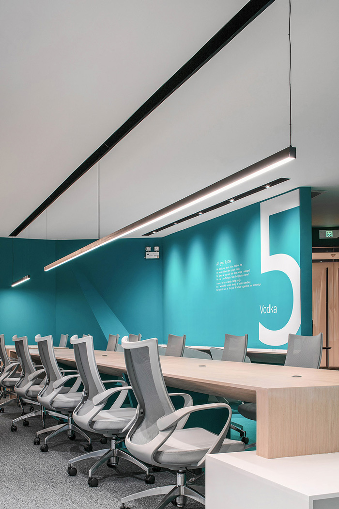 寫字樓辦公室辦公區(qū)裝修設計效果圖