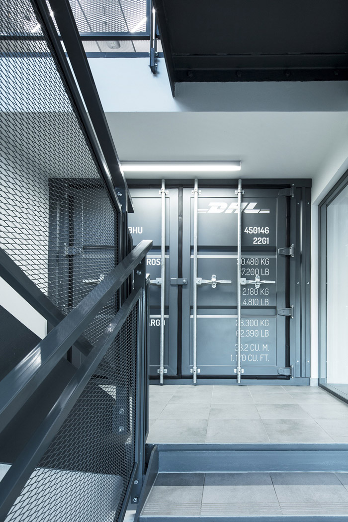 運輸公司辦公室樓梯裝修設(shè)計效果圖