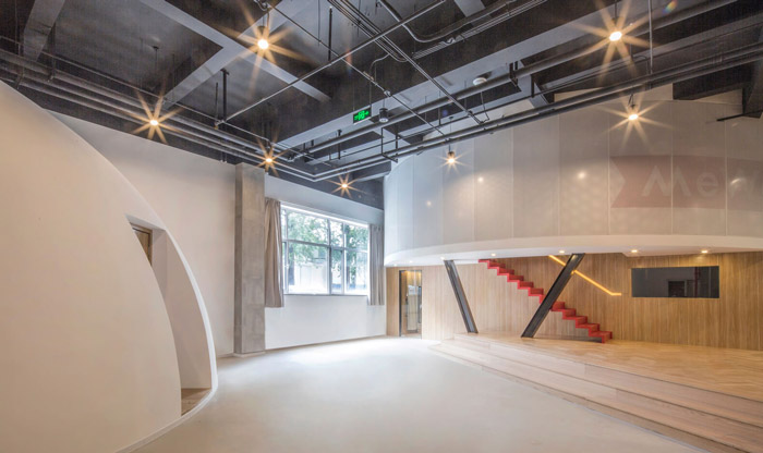 創(chuàng)想實(shí)驗(yàn)室動線裝修設(shè)計(jì)效果圖