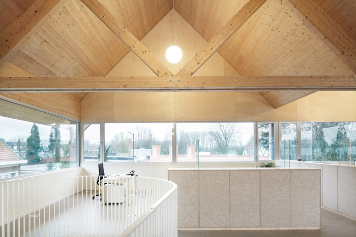 工廠大樓辦公區(qū)裝修設(shè)計方案